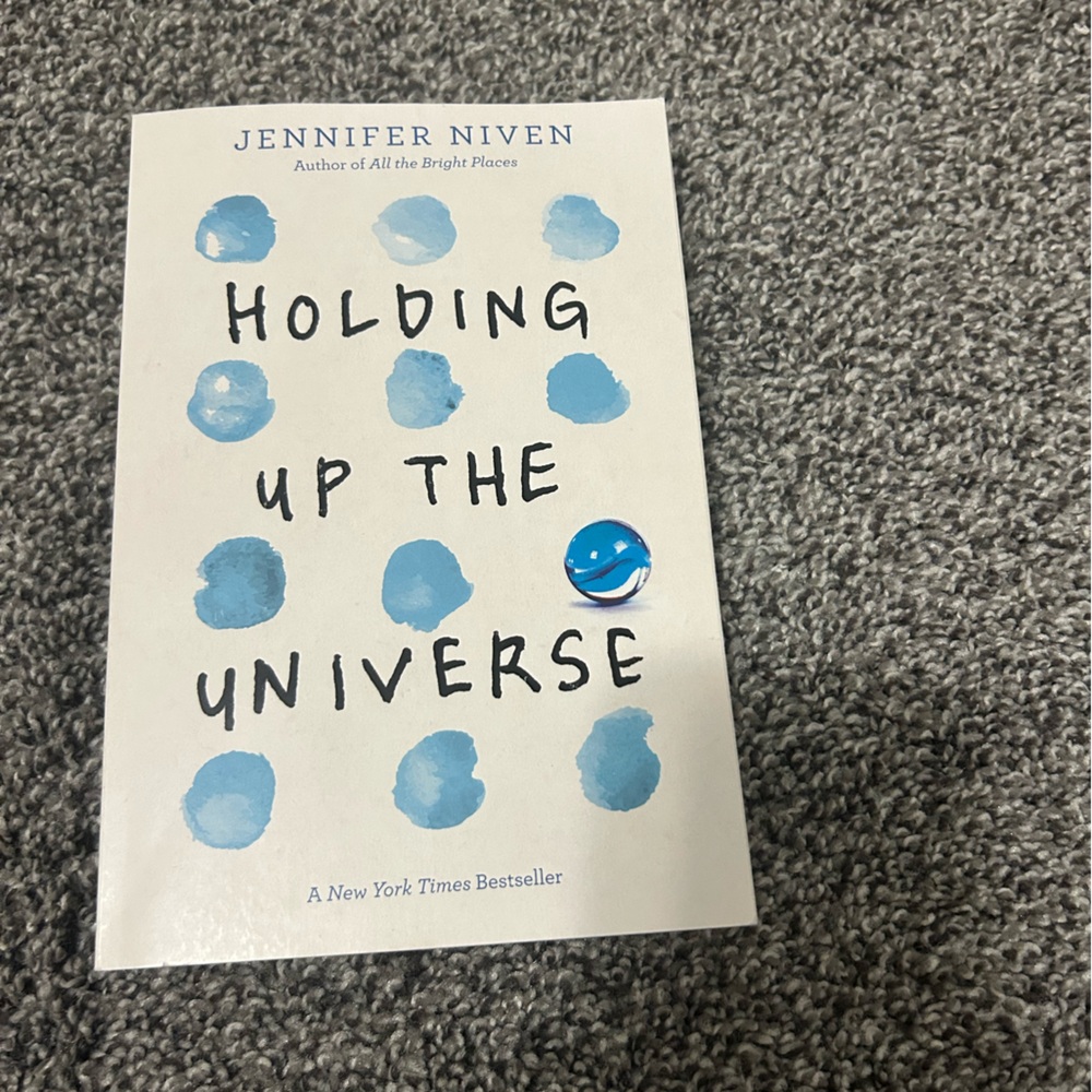 Holding up the universe Jennifer Niven